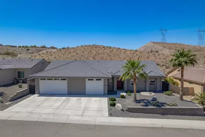 2836 Enclave Drive, Bullhead City, AZ 86429 - Photo 1