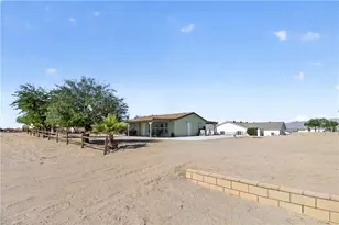 2400 E Blackfoot Rd, Fort Mohave, AZ 86426 - Photo 5