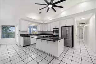 2555 Country Club Pl, Bullhead City, AZ 86442 - Photo 13