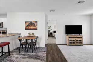 2424 Granite Cir, Bullhead City, AZ 86442 - Photo 7