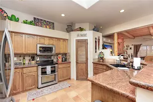 1936 Martinique Dr, Lake Havasu, AZ 86406 - Photo 15