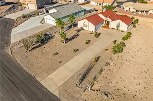 3949 King Rd, Bullhead City, AZ 86442 - Photo 3