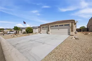 2013 E Valor Dr, Fort Mohave, AZ 86426 - Photo 5