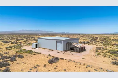 12065 N Bee Drive, Dolan Springs, AZ 86441 - Photo 9