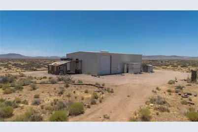 12065 N Bee Drive, Dolan Springs, AZ 86441 - Photo 3