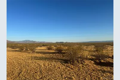 306-30-001E S Redwall Drive, Golden Valley, AZ 86413 - Photo 7