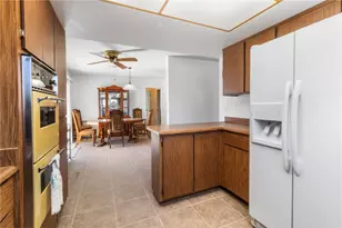 604 Roadrunner Dr, Bullhead City, AZ 86442 - Photo 9