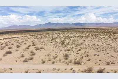 317-20-066 N Sandra Drive, Dolan Springs, AZ 86441 - Photo 25