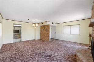 590 Ridgecrest Dr, Kingman, AZ 86409 - Photo 11