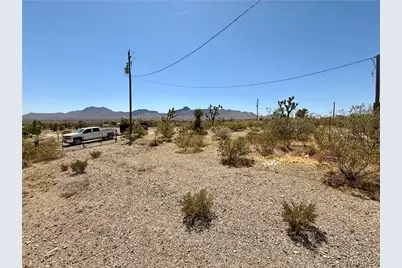 17837 Kitmit Drive, Dolan Springs, AZ 86441 - Photo 5