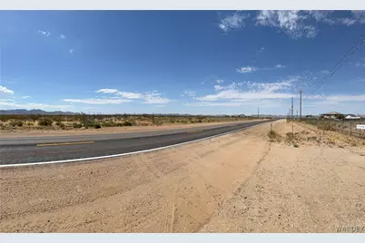14757 N Pierce Ferry Road, Dolan Springs, AZ 86441 - Photo 25