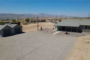 2149 Booster Dr, Bullhead City, AZ 86442 - Photo 1