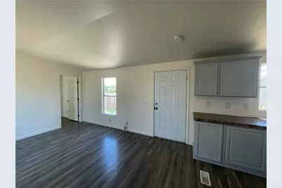 2570 E Ames Avenue, Kingman, AZ 86409 - Photo 9