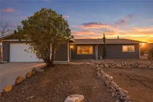 6365 N Valley View Ct, Kingman, AZ 86409 - Photo 1