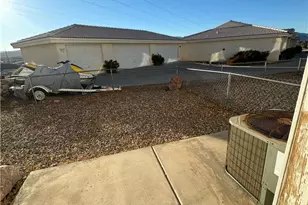 331 Phyllis Dr, Bullhead City, AZ 86429 - Photo 19