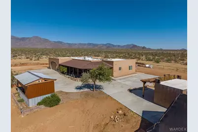 2424 E Beth Drive, Yucca, AZ 86438 - Photo 3