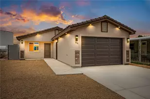 1841 Del Norte Dr, Bullhead City, AZ 86442 - Photo 1