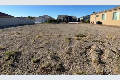 2042 E Lago Grande Bay, Fort Mohave, AZ 86426 - Photo 9