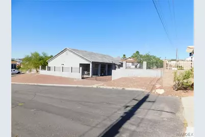 3370 South Ridge Avenue, Bullhead City, AZ 86429 - Photo 9