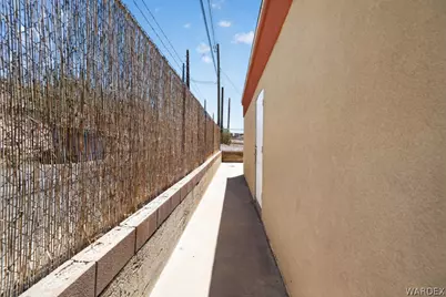 937 E Andy Devine Avenue, Kingman, AZ 86401 - Photo 33