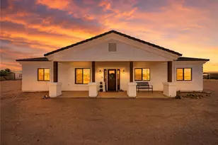854 S Salt Pl, Golden Valley, AZ 86413 - Photo 1