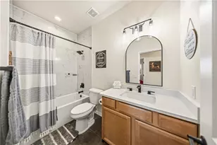 854 S Salt Pl, Golden Valley, AZ 86413 - Photo 35