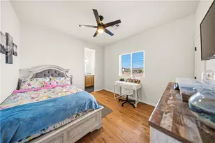 854 S Salt Pl, Golden Valley, AZ 86413 - Photo 35
