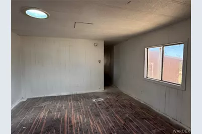 8051 W Seventh Street, Dolan Springs, AZ 86441 - Photo 25