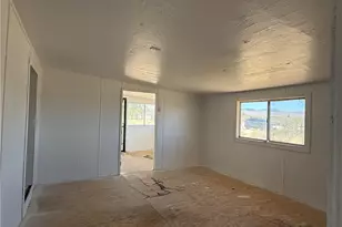 8051 W Seventh St, Dolan Springs, AZ 86441 - Photo 11