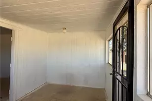 8051 W Seventh St, Dolan Springs, AZ 86441 - Photo 9
