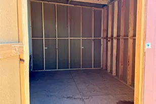 8051 W Seventh St, Dolan Springs, AZ 86441 - Photo 49