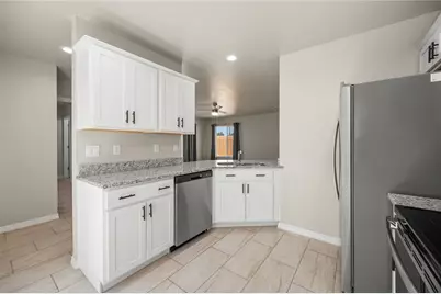 2720 E Devlin Avenue, Kingman, AZ 86409 - Photo 19