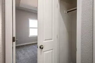 7886 E Pebble Dr, Kingman, AZ 86401 - Photo 23