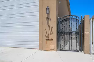 987 Riverfront Dr, Bullhead City, AZ 86442 - Photo 3
