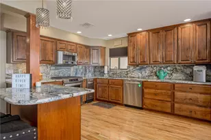 987 Riverfront Dr, Bullhead City, AZ 86442 - Photo 23