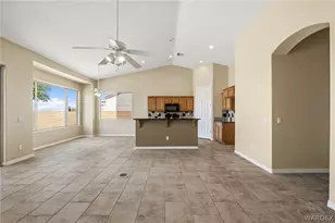 2586 Montano Ridge Dr, Bullhead City, AZ 86442 - Photo 13