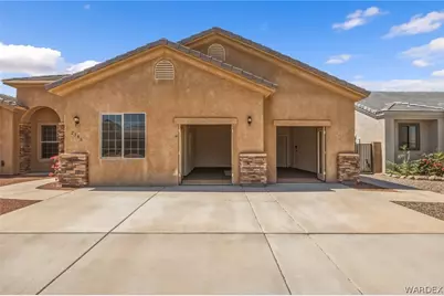 2586 Montano Ridge Drive, Bullhead City, AZ 86442 - Photo 5