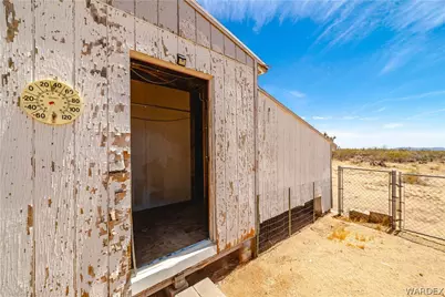 16435 S Wyatt Earp Road, Yucca, AZ 86438 - Photo 25