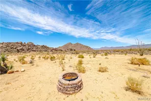 16435 S Wyatt Earp Rd, Yucca, AZ 86438 - Photo 35