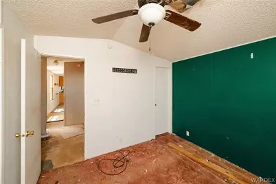 16435 S Wyatt Earp Road, Yucca, AZ 86438 - Photo 13