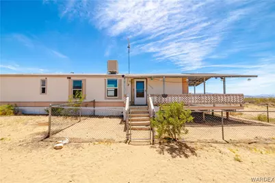 16435 S Wyatt Earp Road, Yucca, AZ 86438 - Photo 1