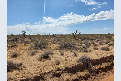 Parcel 2328 S Tom Mix Road, Yucca, AZ 86438 - Photo 7