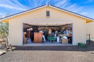 517 S Eloy Rd, Golden Valley, AZ 86413 - Photo 21