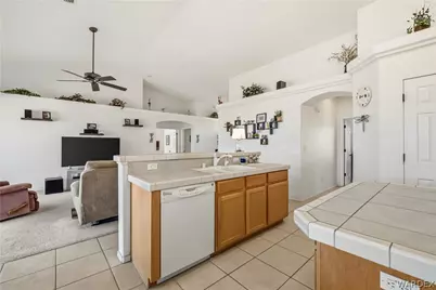 2544 Highland Trail, Bullhead City, AZ 86442 - Photo 17