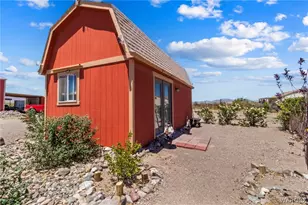 3643 N Estrella Rd, Golden Valley, AZ 86413 - Photo 45