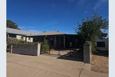 208 E Oak Street, Kingman, AZ 86401 - Photo 3