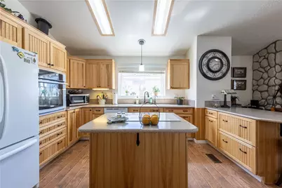 2430 South Ridge Avenue, Bullhead City, AZ 86429 - Photo 7