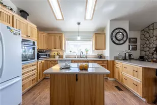 2430 S Ridge Ave, Bullhead City, AZ 86429 - Photo 7