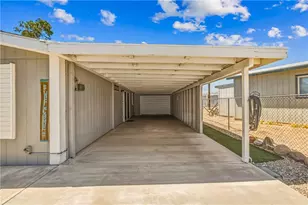 1906 Castleberry Ln, Bullhead City, AZ 86442 - Photo 7