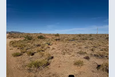 000 E Taos, Kingman, AZ 86401 - Photo 5